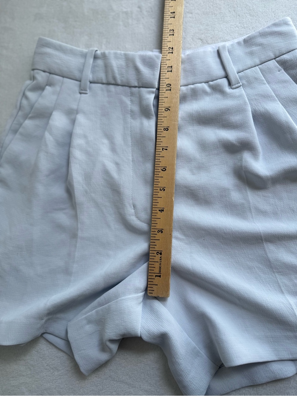 Wilfred Aritzia Pale Icy Blue White Effortless Pleated Shorts - Picture 6 of 11